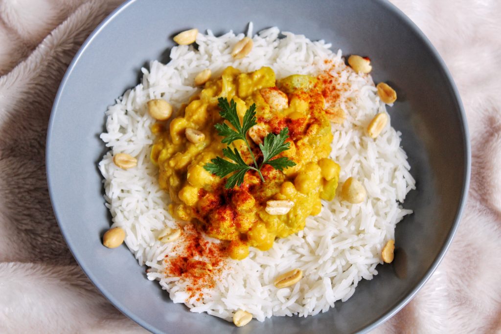 Curry pois chiches lait coco patate douce vegan sans gluten sans lactose végétarien