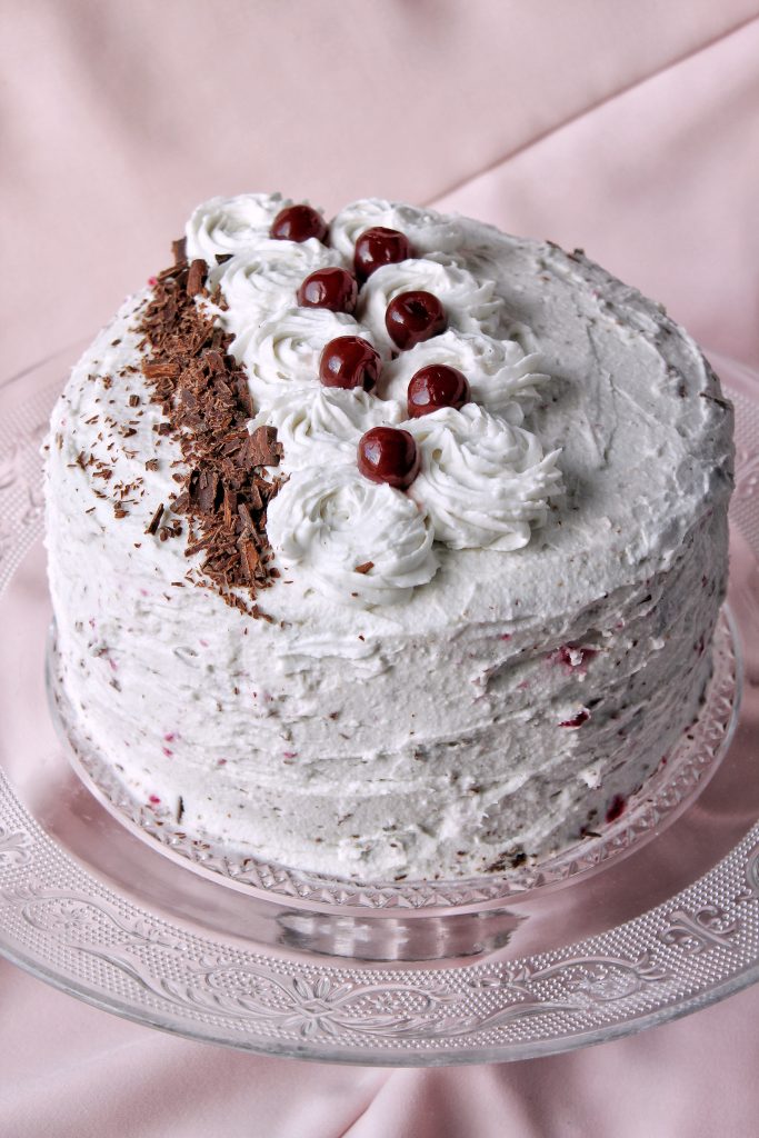 forêt noire façon layer cake vegan sans gluten sans lactose végétarien