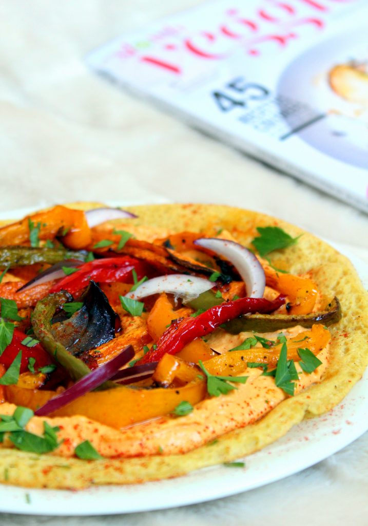 Galette salée, houmous carottes, légumes rôtis, vegan, végétarien, sans gluten, sans lactose