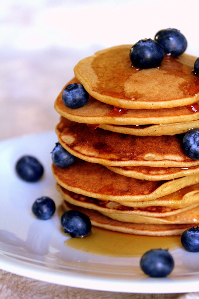 Pancakes vegan, sans gluten, sans lactose, sans œufs, végétarien, recette