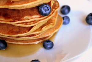 Pancakes vegan, sans gluten, sans lactose, sans œufs, végétarien, recette