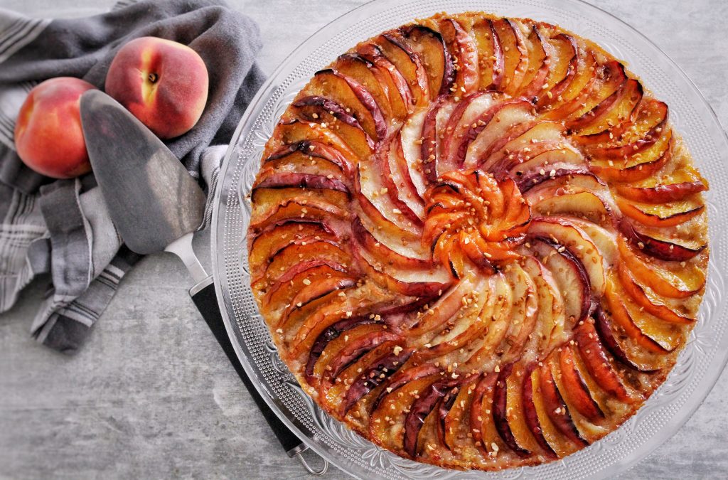 Tarte amandine aux nectarines crème d'amande pêche pâte sablée vegan sans gluten sans lactose sans oeufs