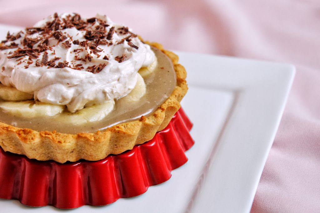 Tartelettes banoffee caramel de coco banane chantilly de coco chocolat vegan sans gluten sans lactose végétarien